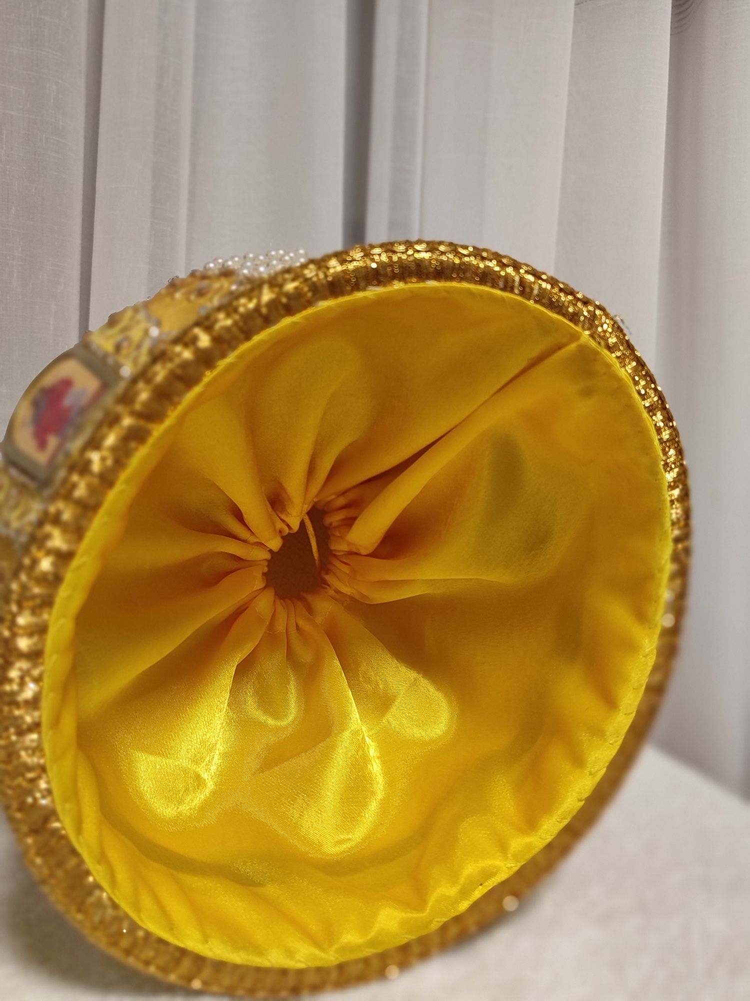 Митра для священика
