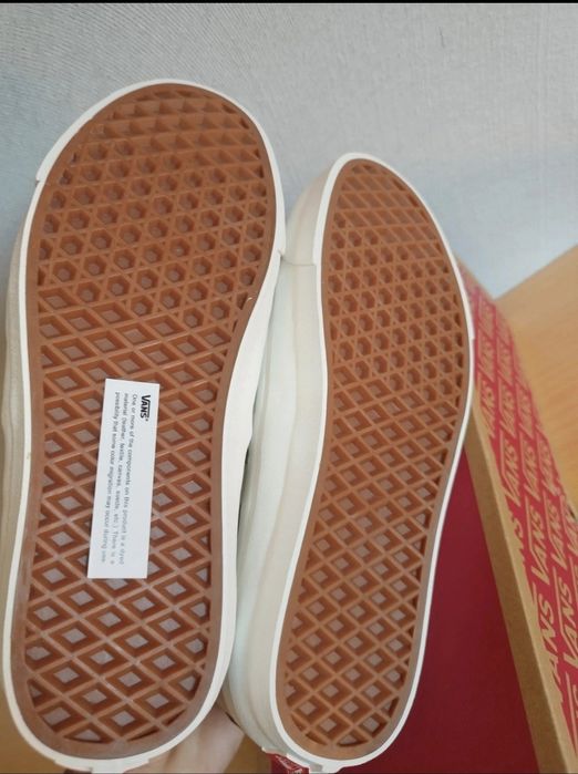 Vans Khaki tamanho 38 novos