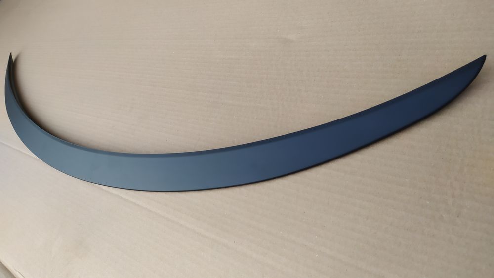 Спойлер сплітер антикрило Тесла модель 3 чорний мат