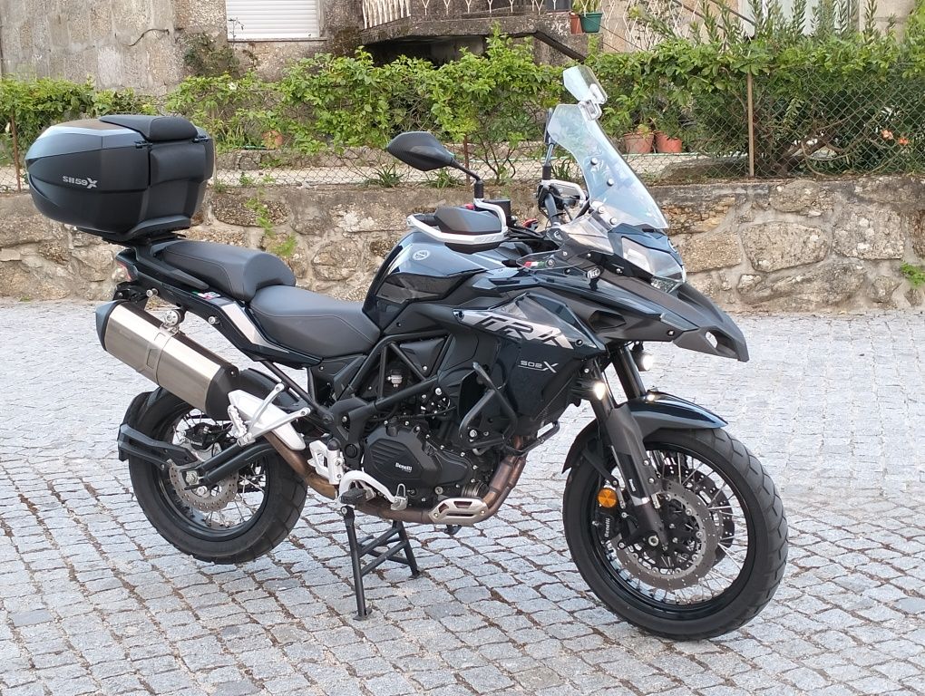 Benelli trk 502 x