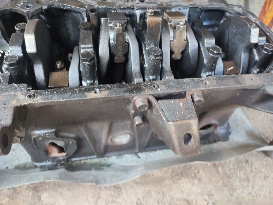 Продам блок ваз2106 1,6