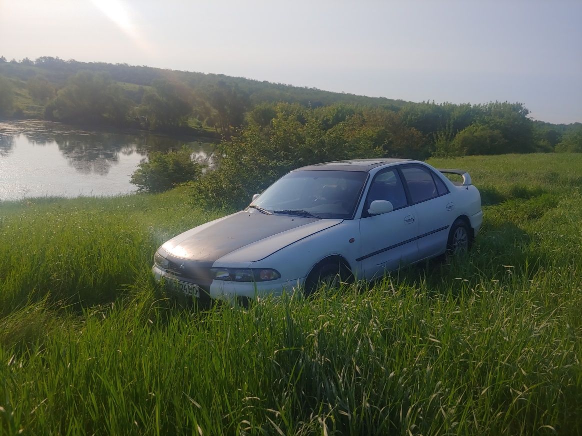 Продаю надёжный автомобиль