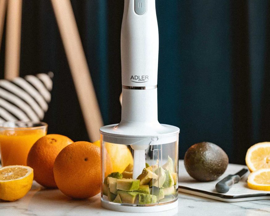 MOCNY Blender Ręczny ADLER 800W + Końcówka Do Ubijania + Szatkownica