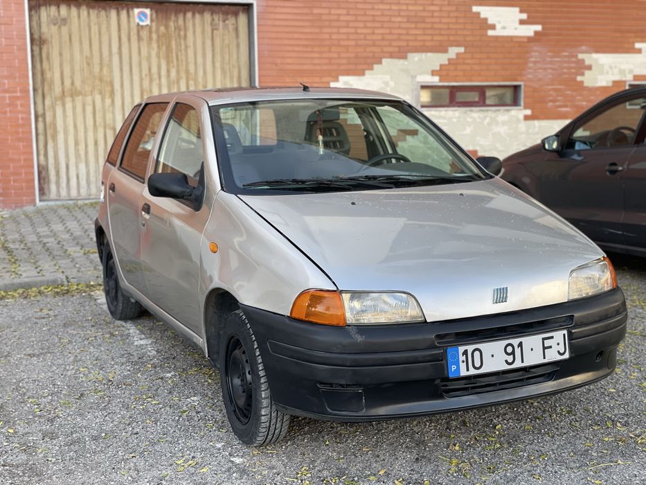 Fiat Punto com apenas 138.000km