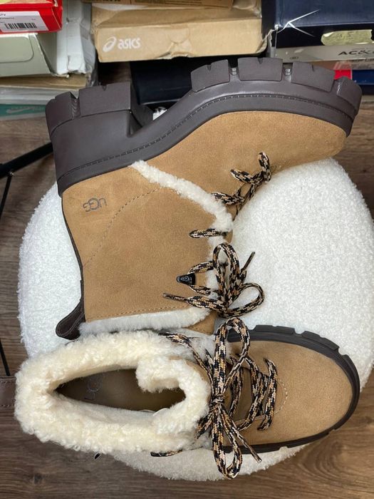 Черевики  UGG Brooklyn Hiker. Оригінал Розмір 39.