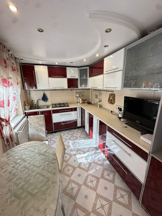 Продам частину будинку в Інгульському районі- Пров. Квітневий