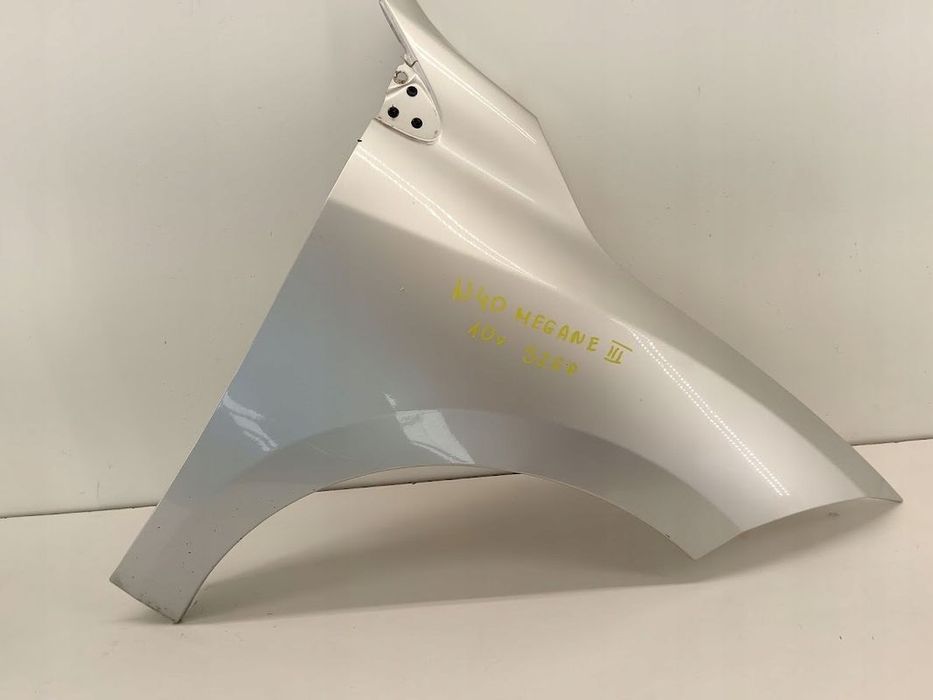 Błotnik Prawy Przód Przedni Renault Megane Iii 08-15 Szgp
