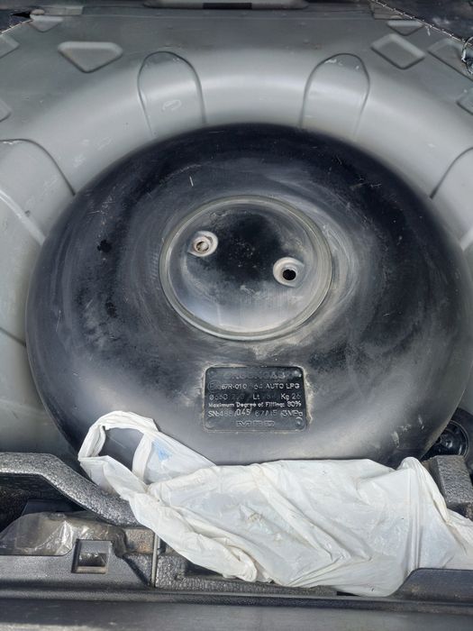 Рено Флюенс 2011р. 1.6 автомат, газ/бензин