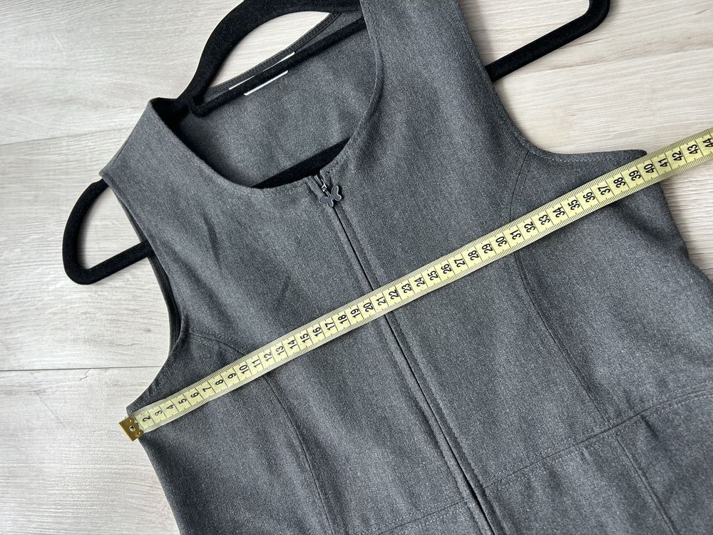 Elegancka sukienka na apel galowa szara M&S 10 11 lat