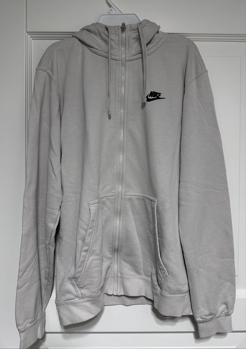 Кофта Nike ( Новая ) .