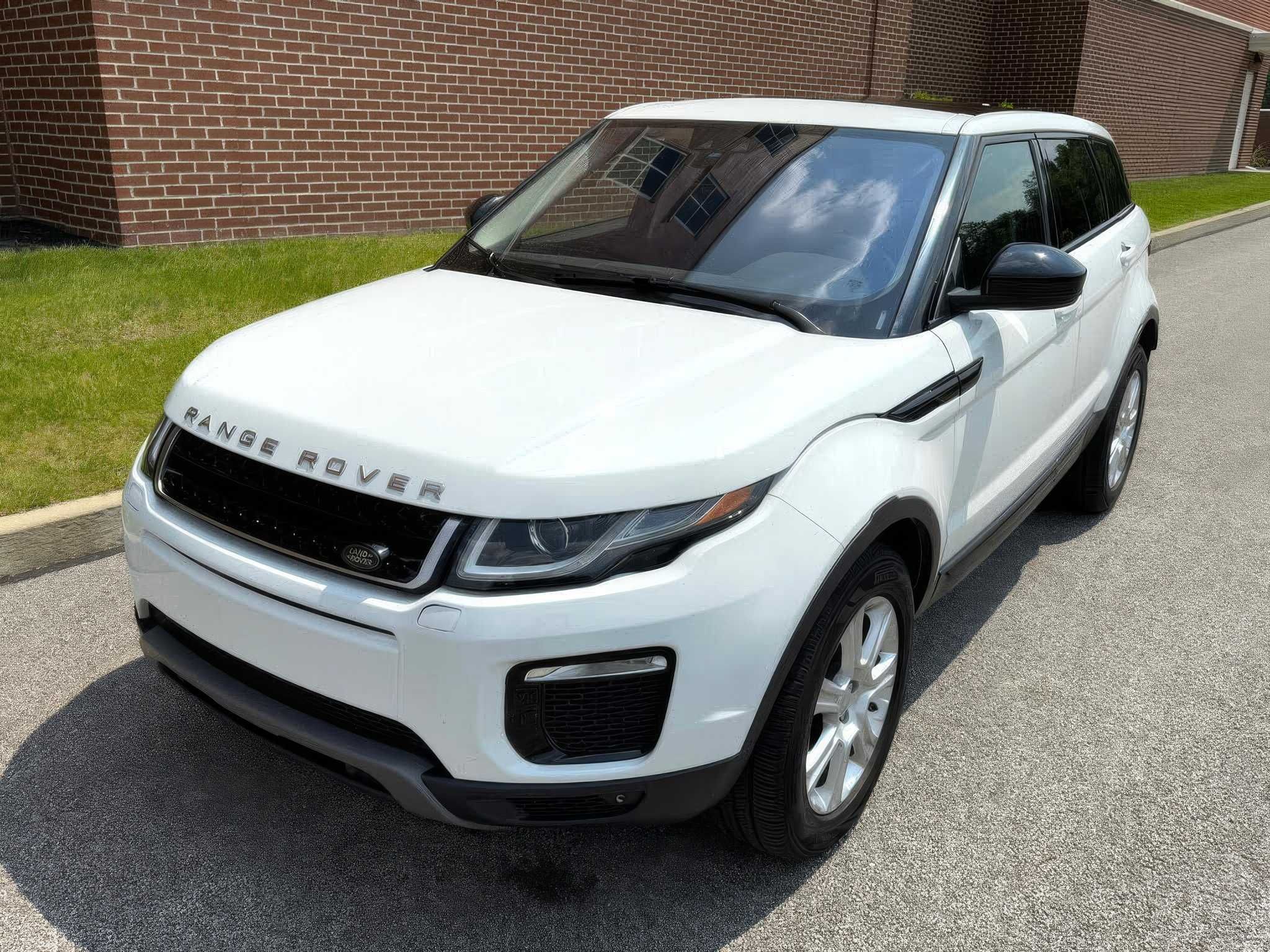 2018 Land Rover Range Rover Evoque SE