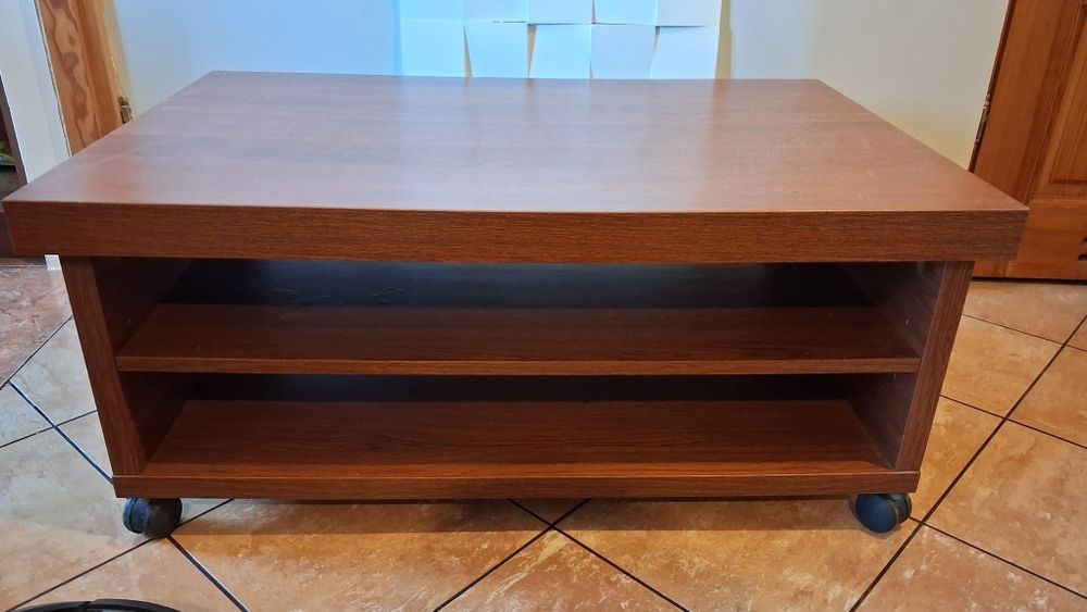 Szafka rtv regał półka Ikea Oppli jak Malm brązowa na kółkach stolik