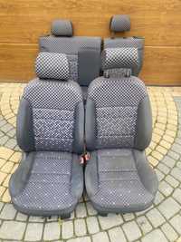 Fotele Audi A3 8l
