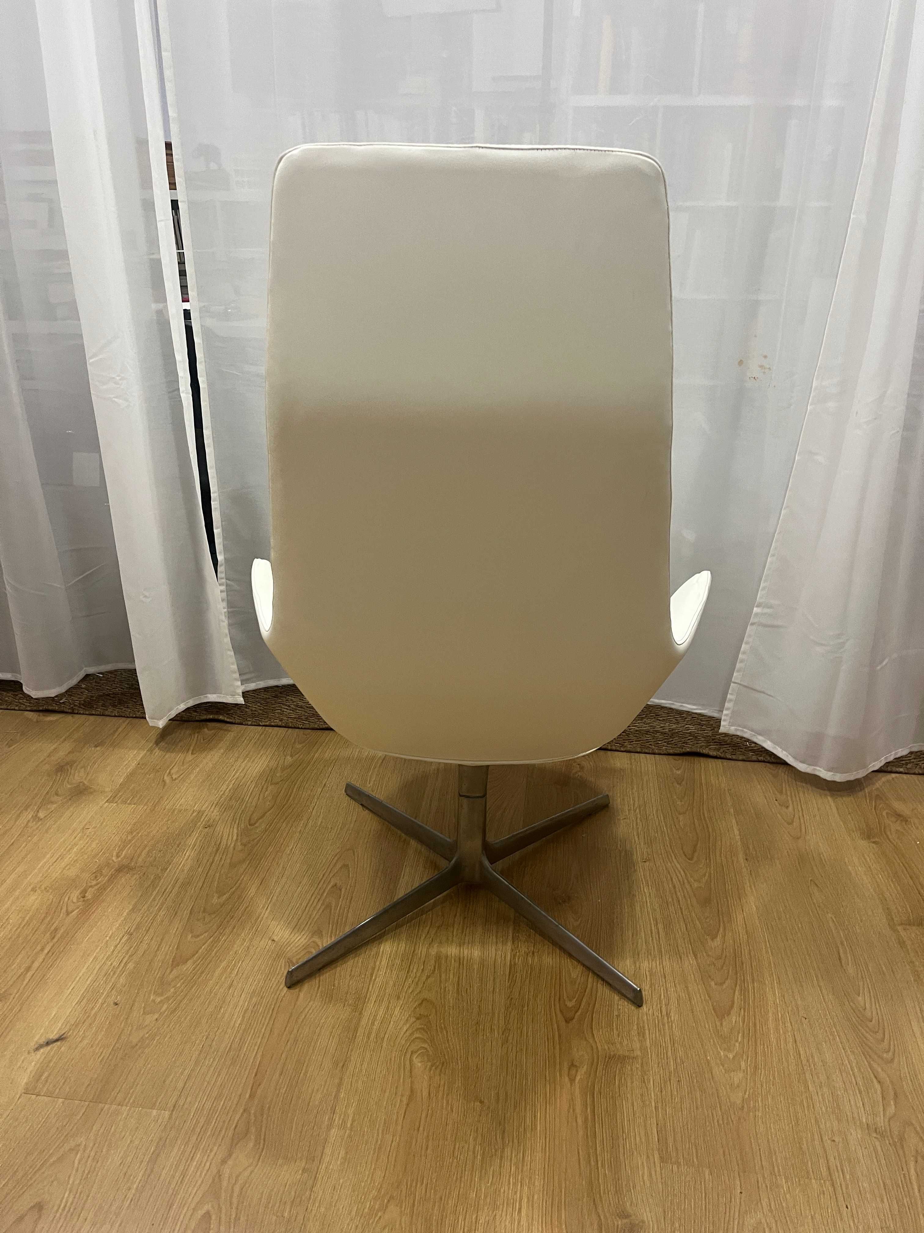 Cadeira / poltrona design Aston Jean-Marie Massaud para Arper 2006