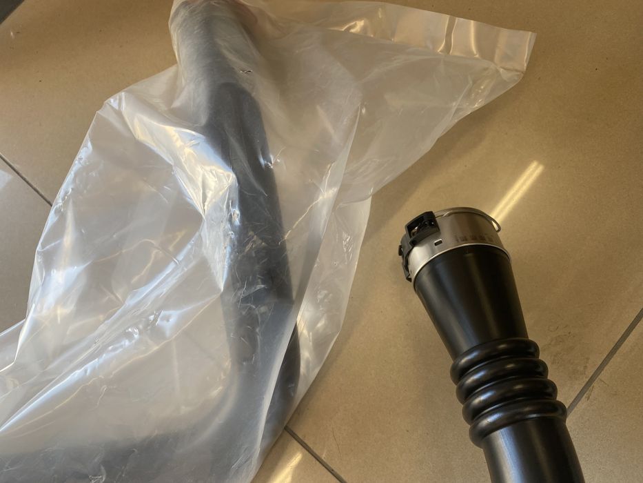 Патрубок интереулера для Renault Megane 3, Scenic 3 8200804000