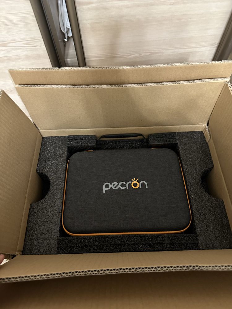 Зарядна станція Pecron e1500lfp 2200вт
