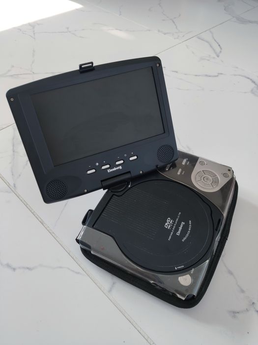 Портативный DVD ELENBERG LD750