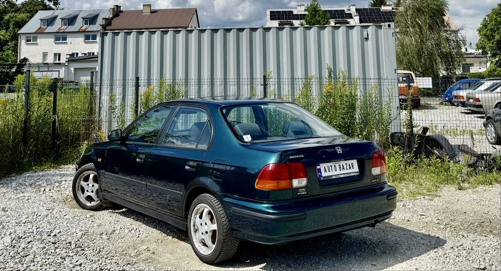 Honda Civic 1.5 V-Tec * Automat * El.Szyby * Alufelgi * Zadbana
