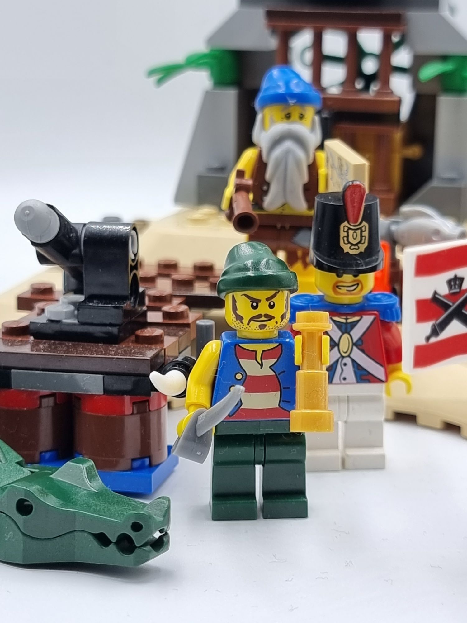 Lego 6241 Pirates Wyspa Rozbitka