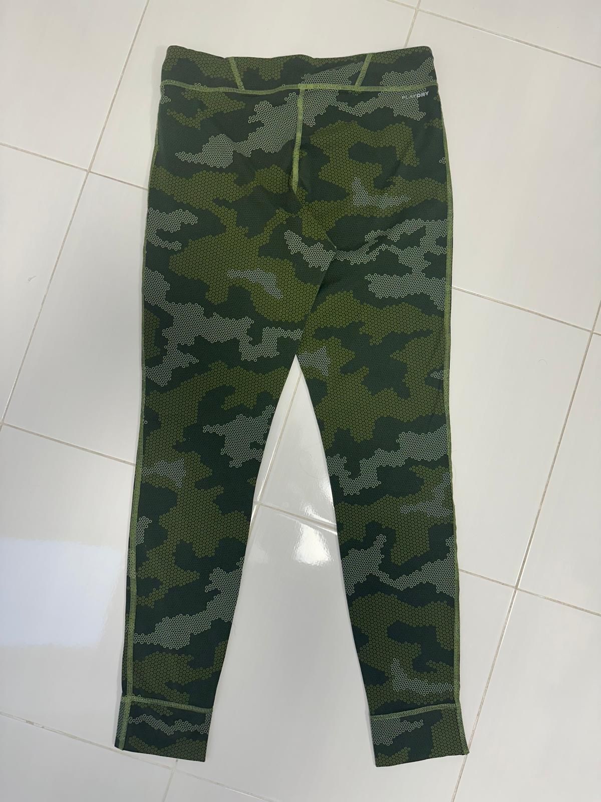 Spodnie leginsy Reebok S/164