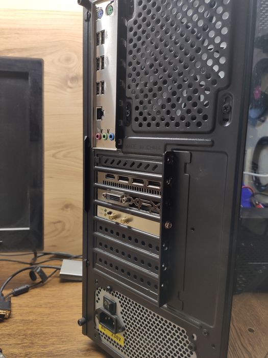 Продам комп'ютер ігровий системний блок