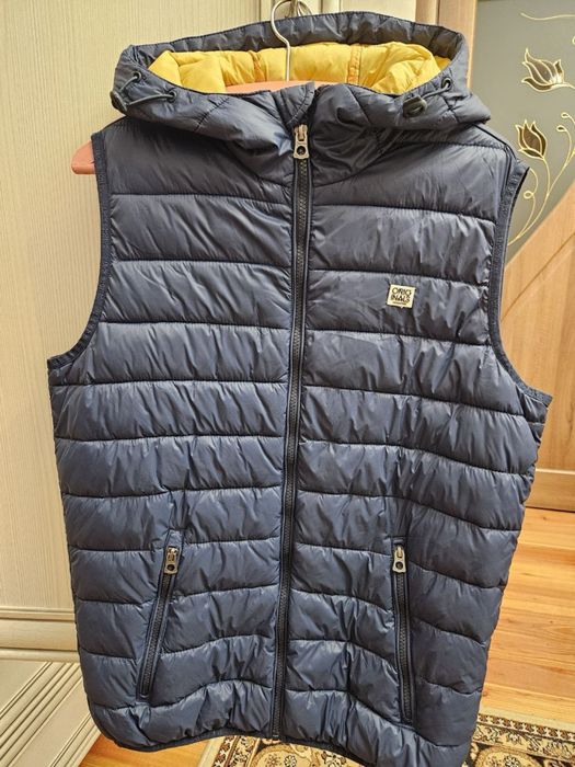 Безрукавка Jack&Jones