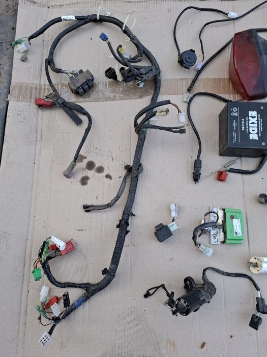 Коммутатор Bajaj Boxer 150X баджадж боксер, електроника