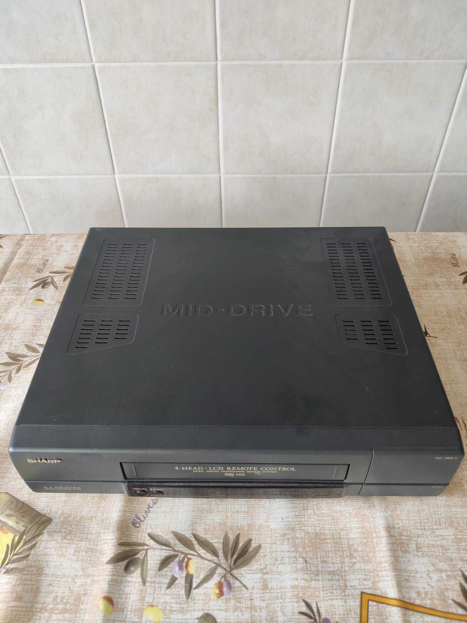 Leitor e Gravador CASSETE VHS SHARP VC A63 SM (GY)