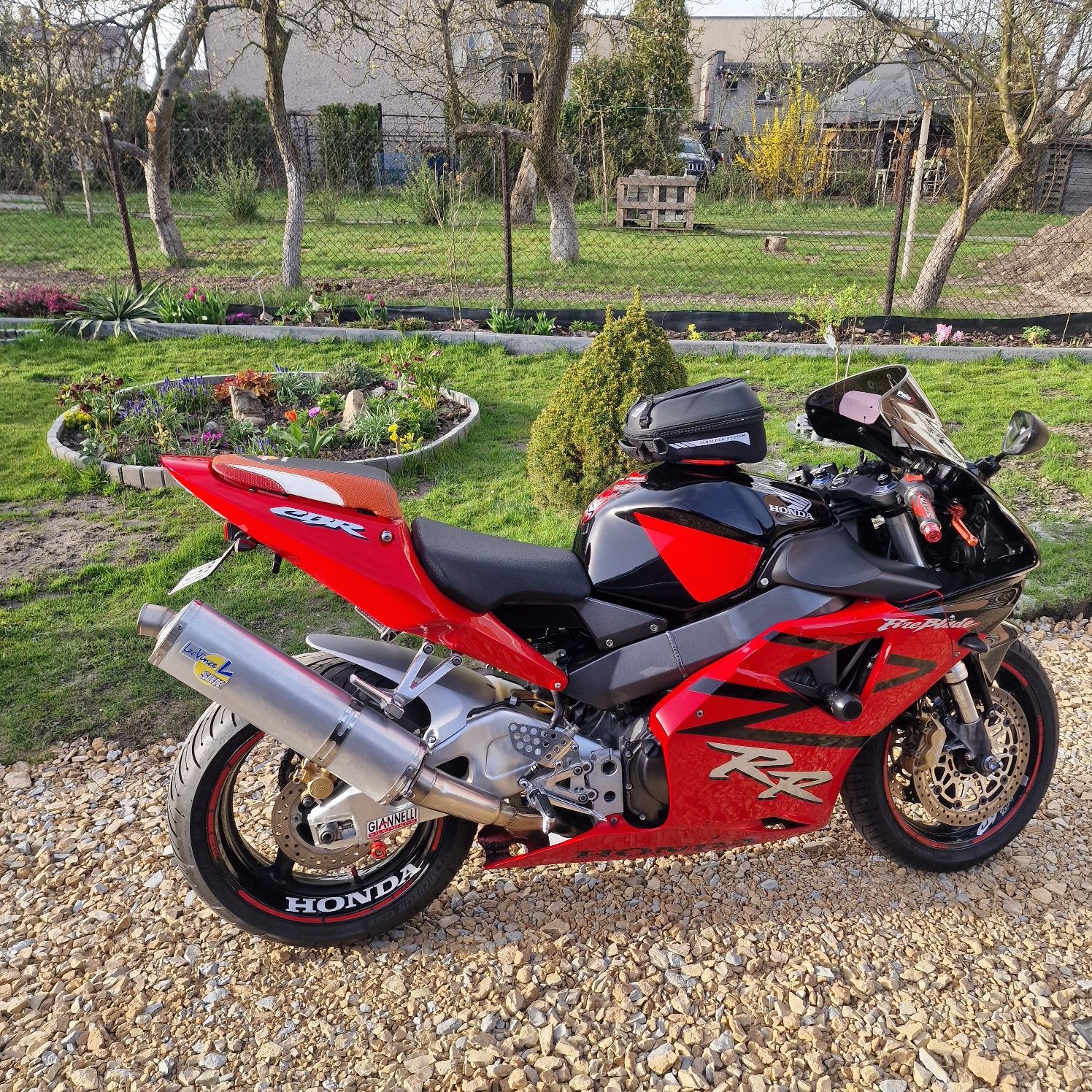 Honda cbr 954 cbr