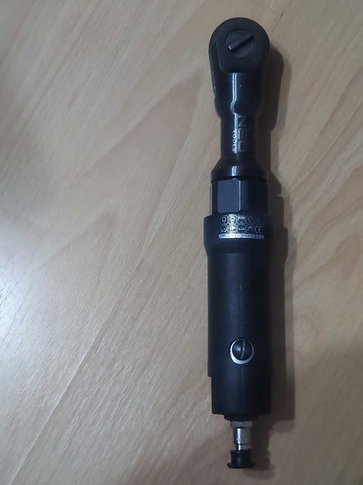 Klucz pneumatyczny kątowy NEO