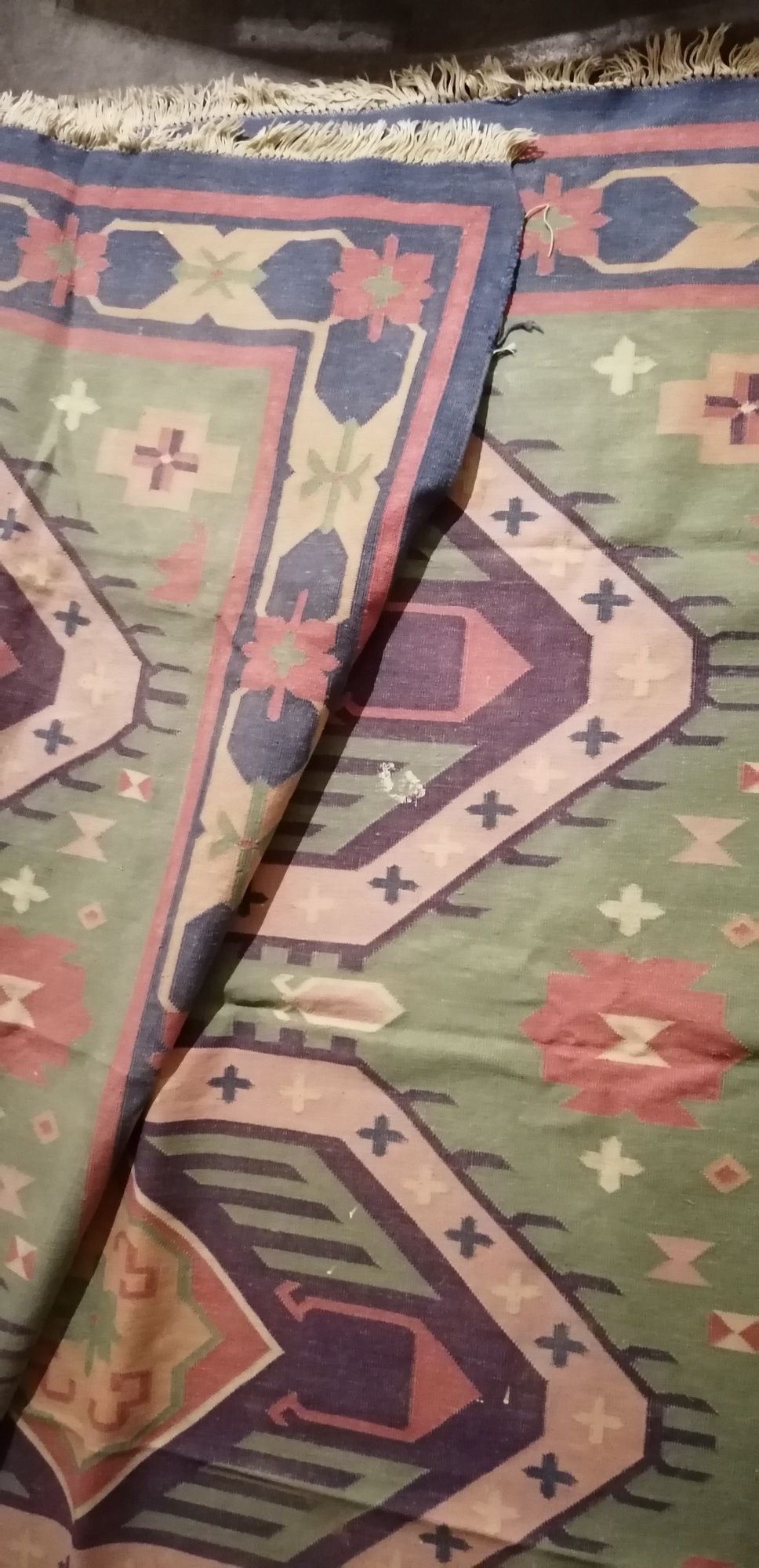 Vendo Tapete Kilim em algodão multicolor (185 cm x 185 cm) 
Dimensões: