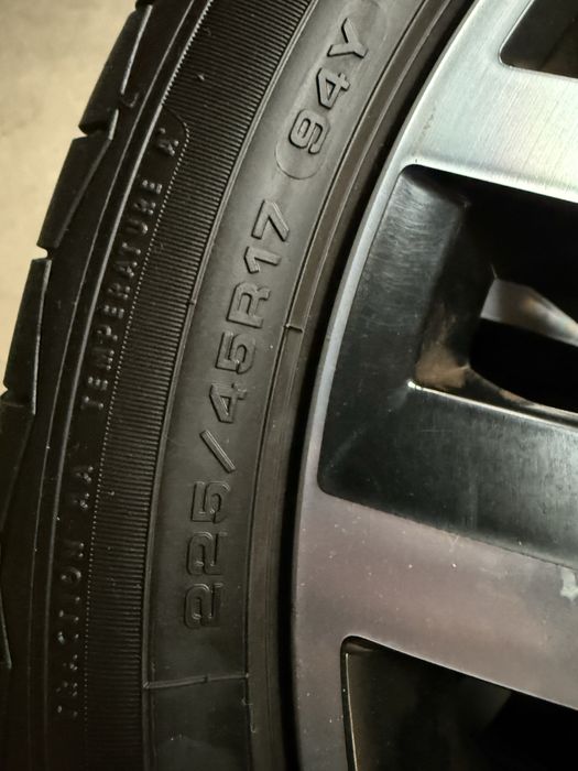 Dębica Presto UHP 2  komplet 4 sztuki