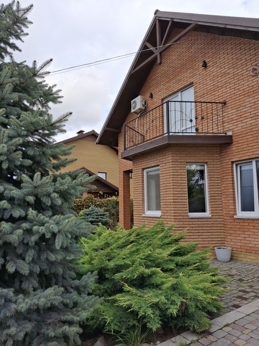 Гарний сучасний будинок, ліс, Березенщина, Васильків