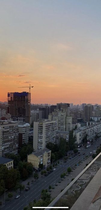 БЕЗ %, Продаж Видового пентхаусу Ковпака 17; Печерськ; Палац Україна