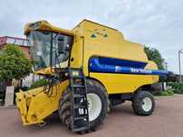 New Holland CSX7080, 6m Vario, 2007rok  , kombajn zbożowy