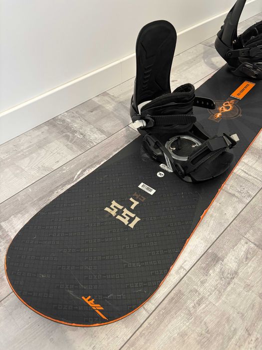 Сноуборд Rossignol (155см) + кріплення