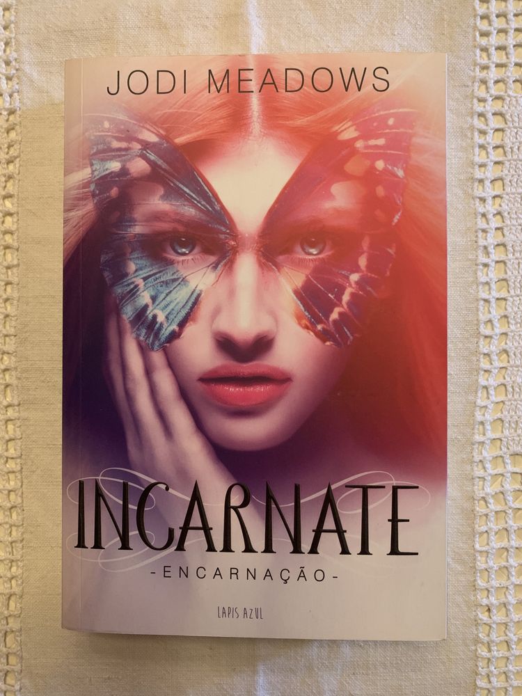 Incarnate, de Jodi Meadows