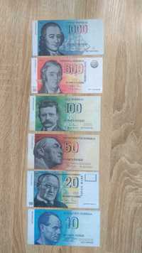 nowe kopie banknotów marki z Finlandii