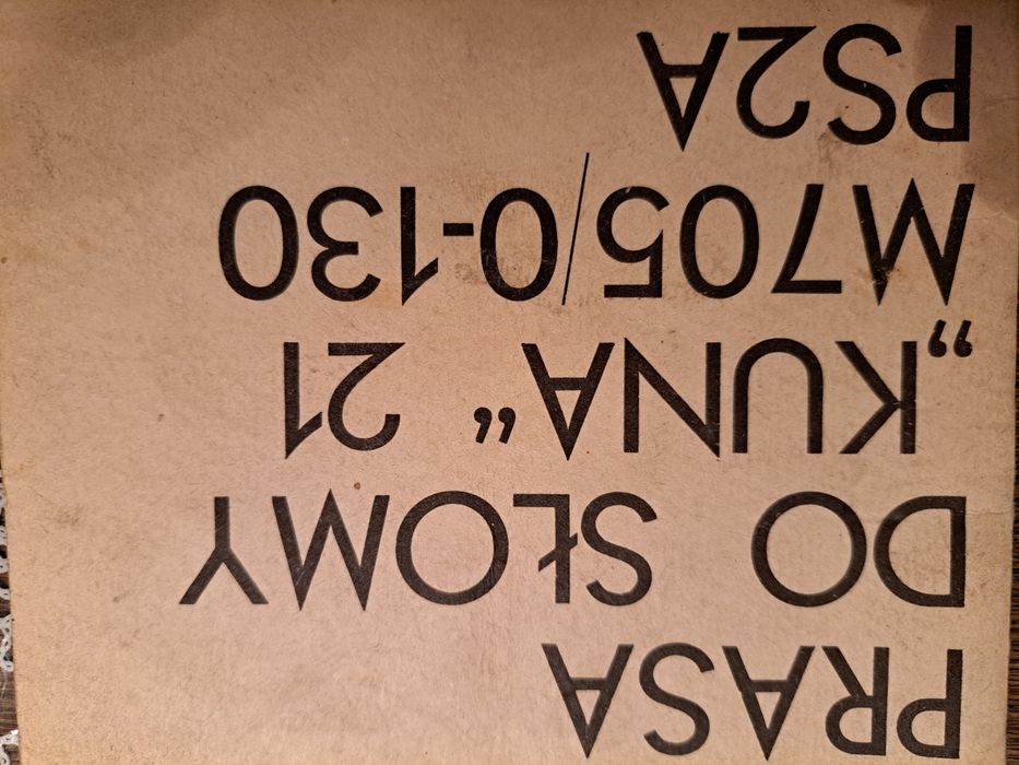 Prasa do słomy Kuna 21 M705 niskiego zgniotu do maszyn Warmianka