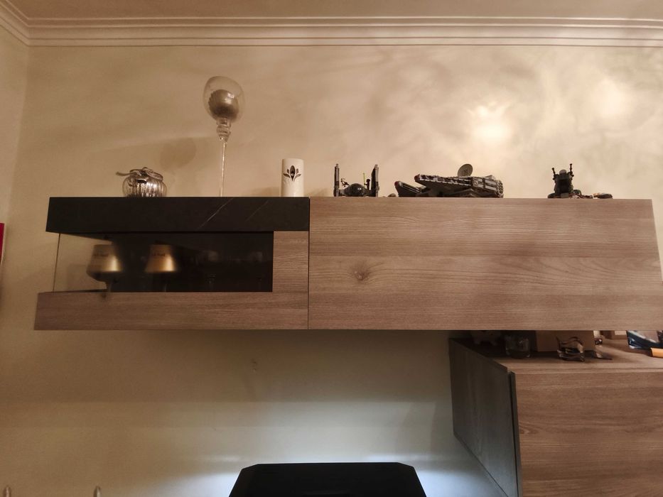 Mobiliário de sala de jantar mais mais módulo TV