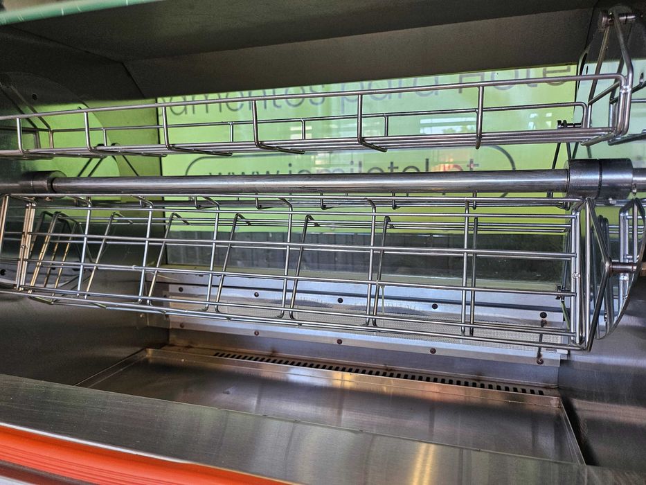 Assador de frangos a gás