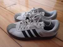 Tennis adidas, imperdível!