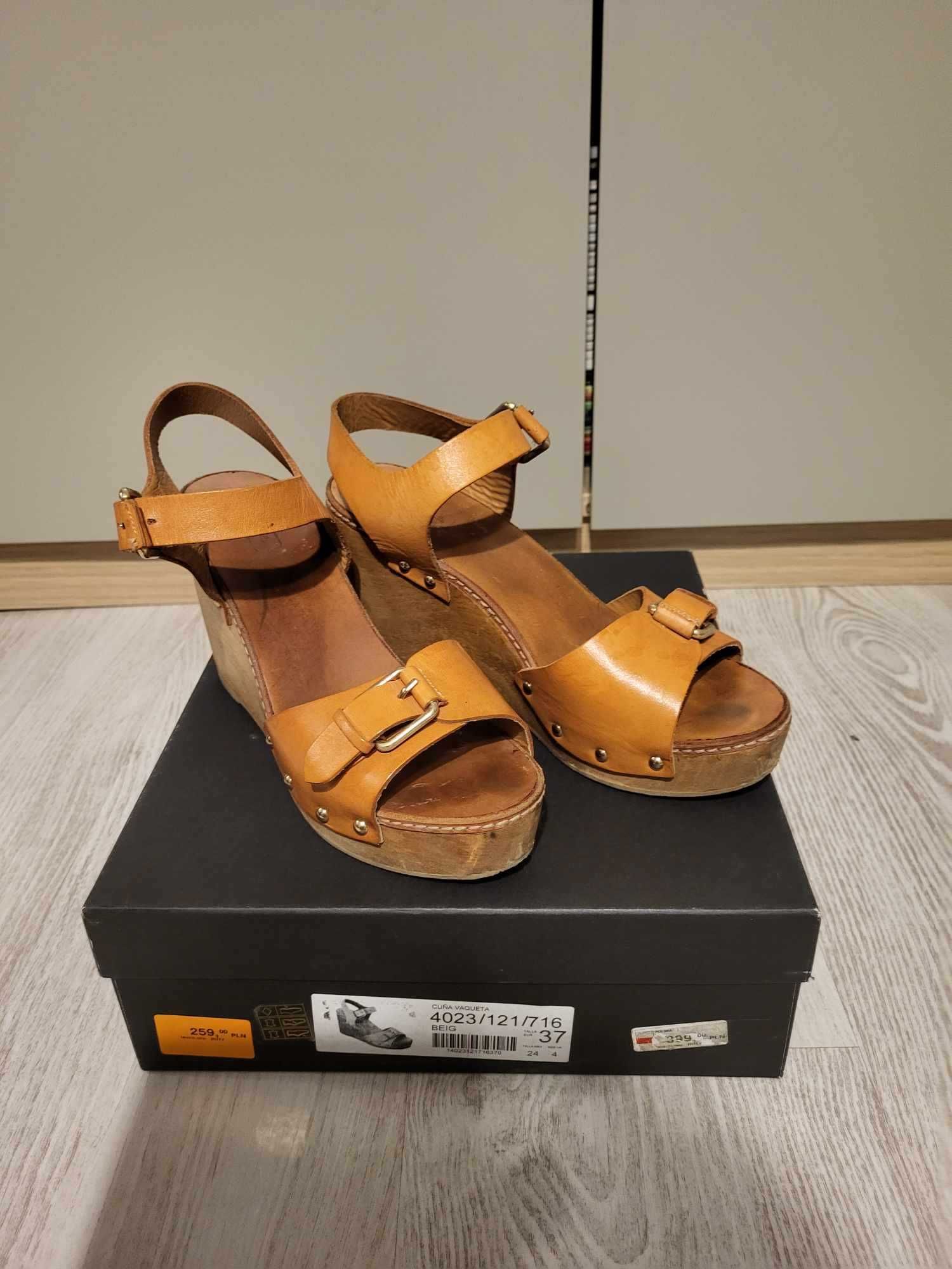 Sandały/koturny Massimo Dutti 37