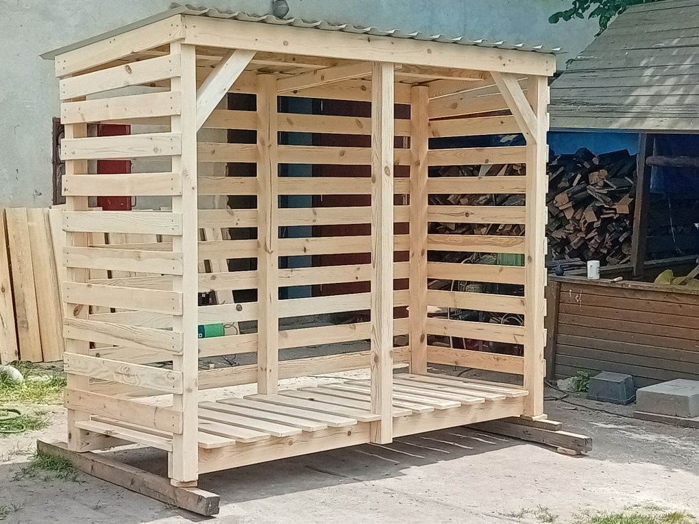 Drewutnia (schowek) na drewno