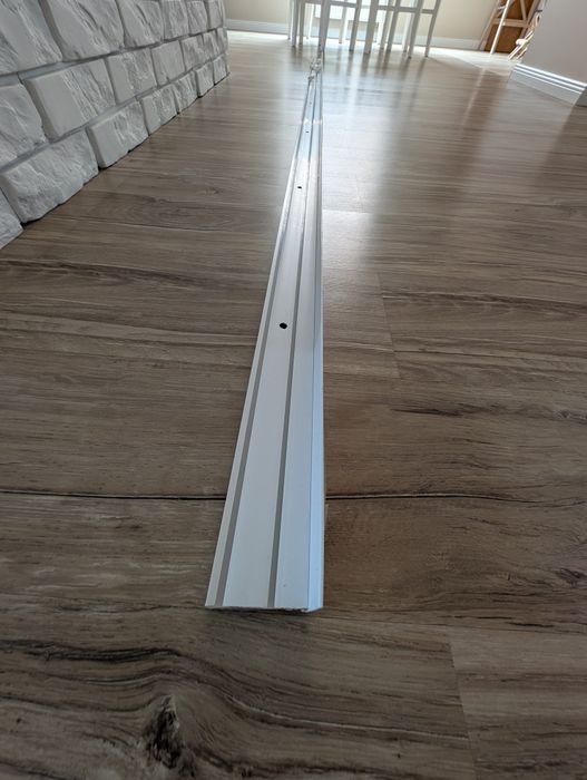 Karnisz sufitowy podwójny szyna sufitowa biała z maskownicą 280 cm