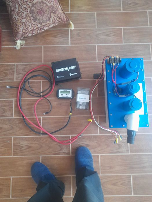 Sistema de tratamento sanitário marítimo Raritan ElectroScan