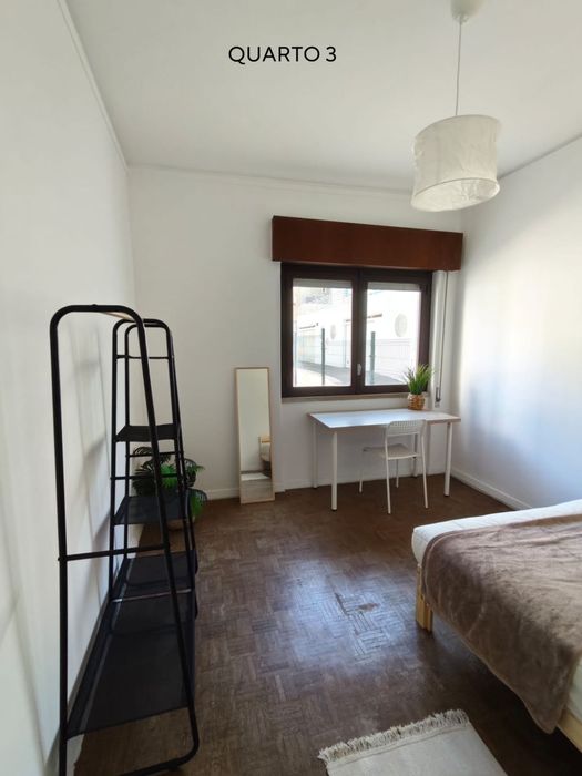 Quarto Partilhado Marinha Grande