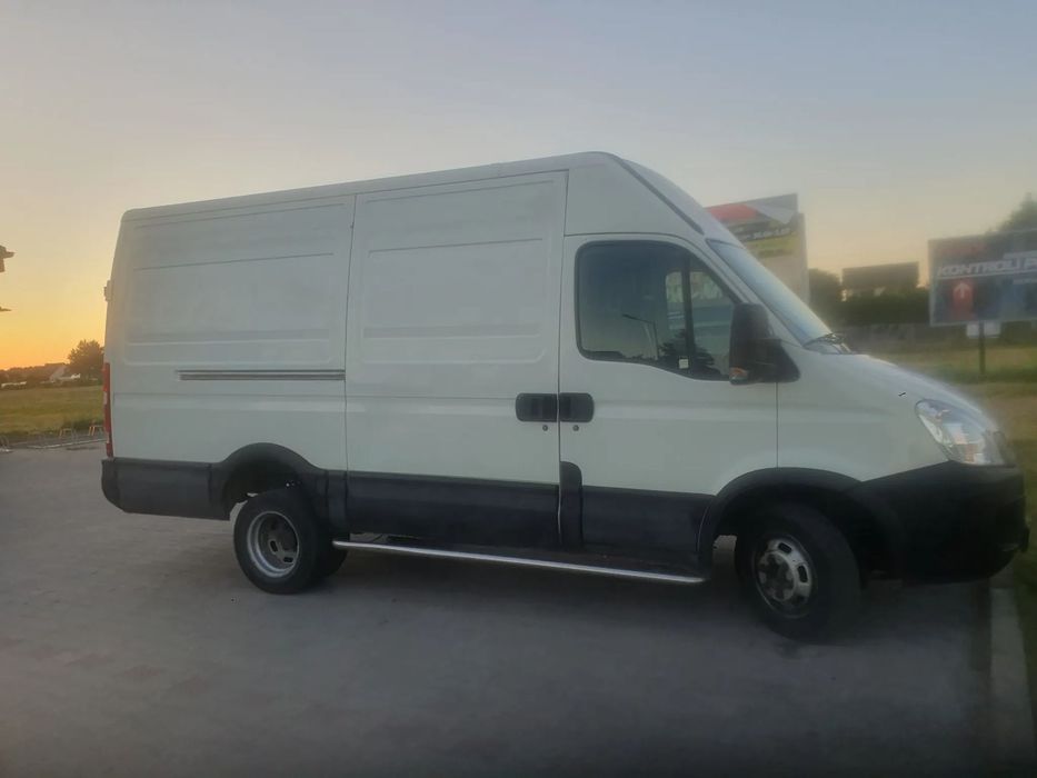 Iveco 35c13v  Okazja Sprzedam iveco 2010r klimą igla silnik