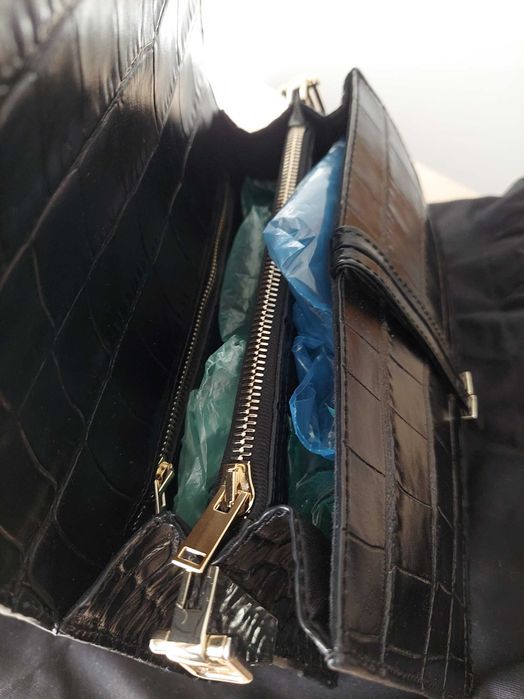 Chylak - Klasyczna Torebka na Ramię „błyszczący czarny krokodyl”