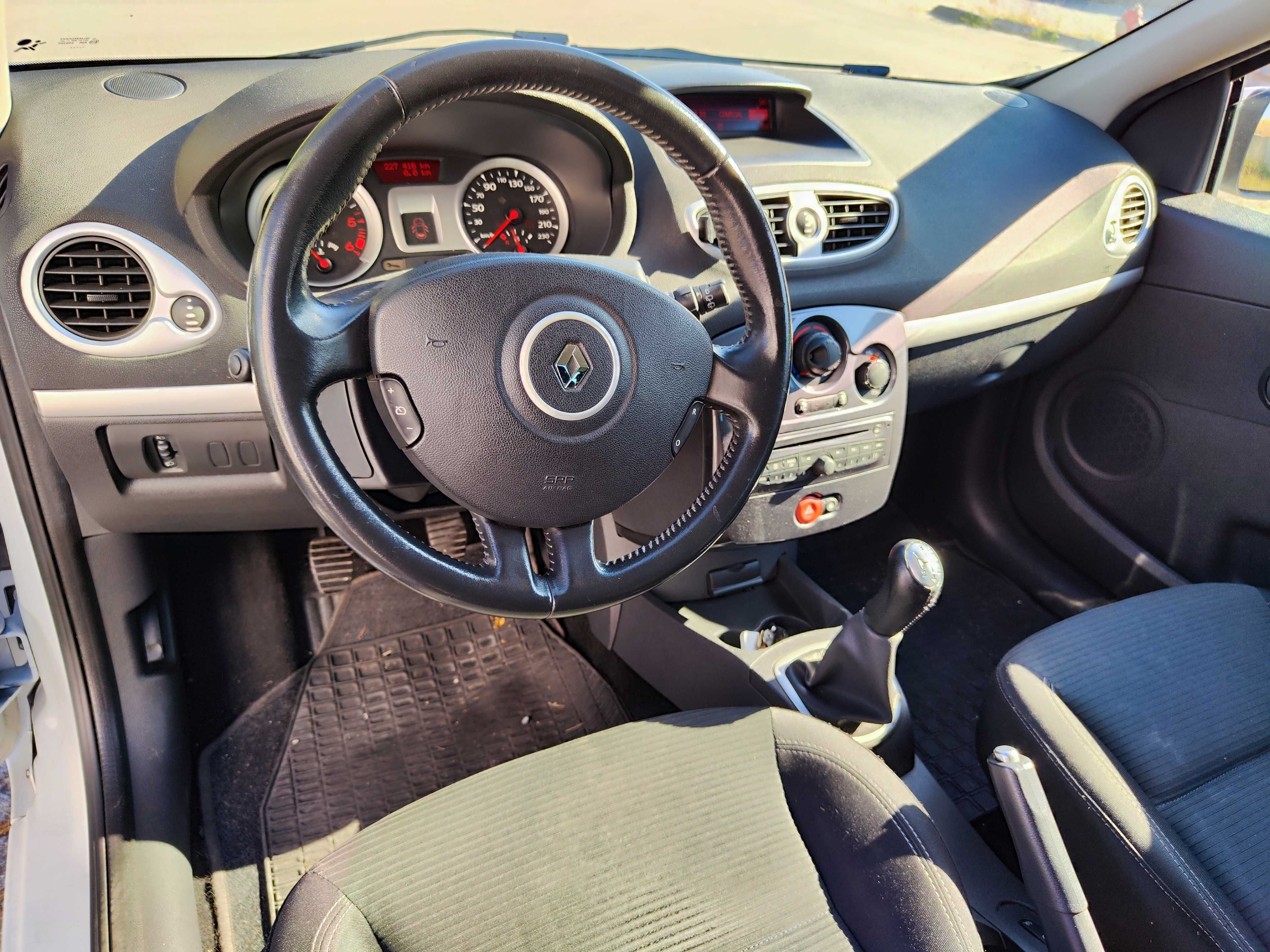 Renault Clio III 1.5 DCi
